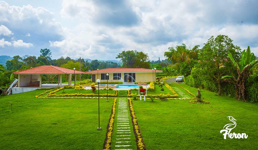 Finca Hotel Heron Quimbaya Exteriör bild